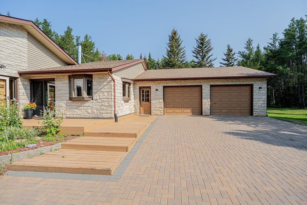 4600 Mapleward Rd., Thunder Bay, ON - Outdoor