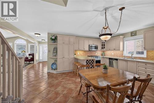 25 Eric Burke Court, Hamilton, ON - Indoor Photo Showing Dining Room