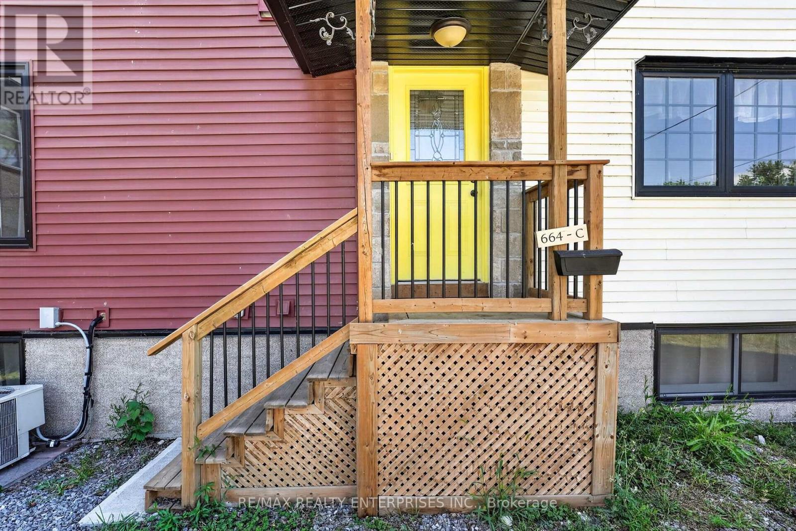 664 King Street, Port Colborne, ON - Outdoor With Deck Patio Veranda With Exterior