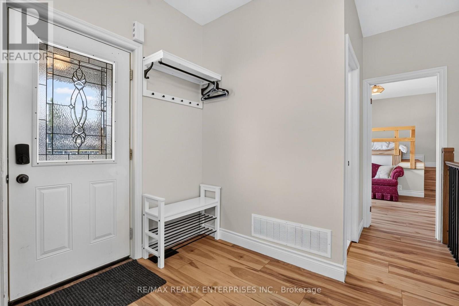 664 King Street, Port Colborne, ON - Indoor Photo Showing Other Room
