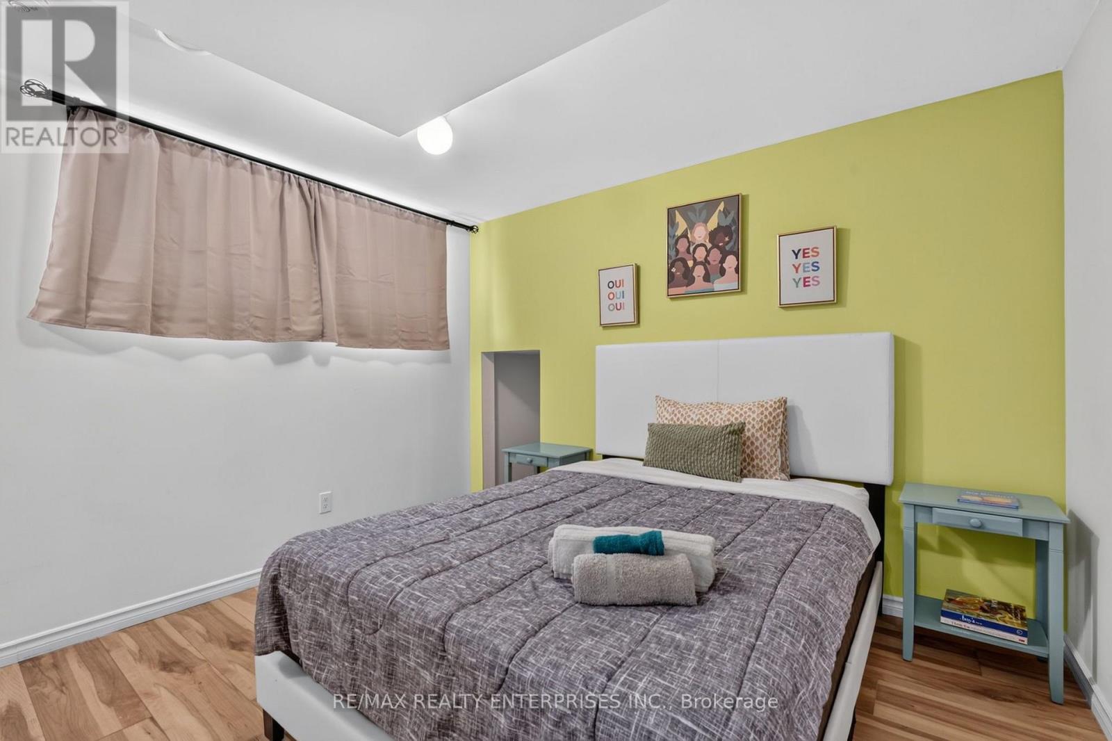 664 King Street, Port Colborne, ON - Indoor Photo Showing Bedroom
