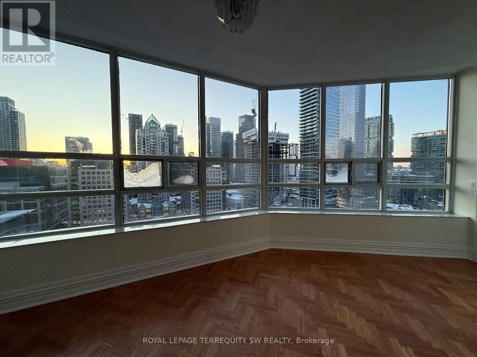 2001 - 71 Simcoe Street, Toronto, ON - Indoor Photo Showing Other Room