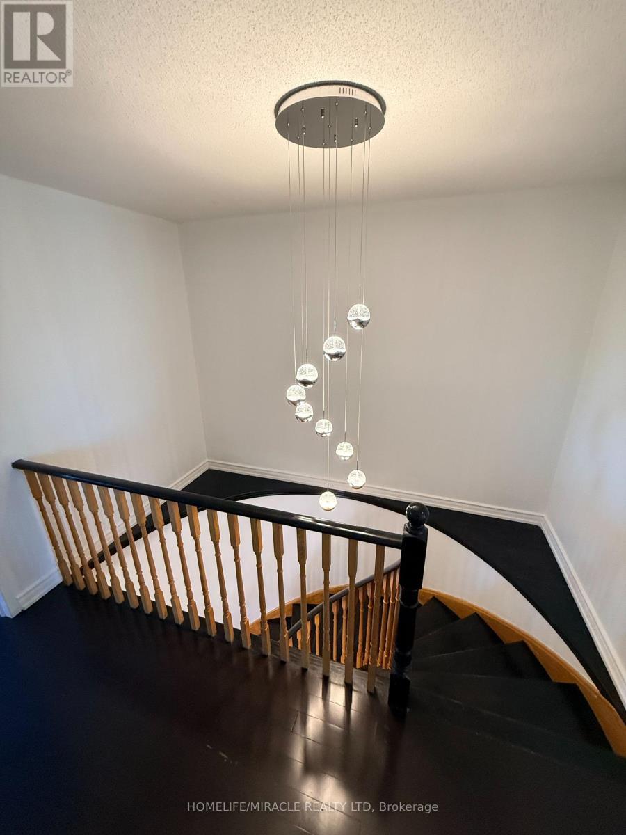 102 Misty Hills Trail, Toronto, ON - Indoor Photo Showing Other Room