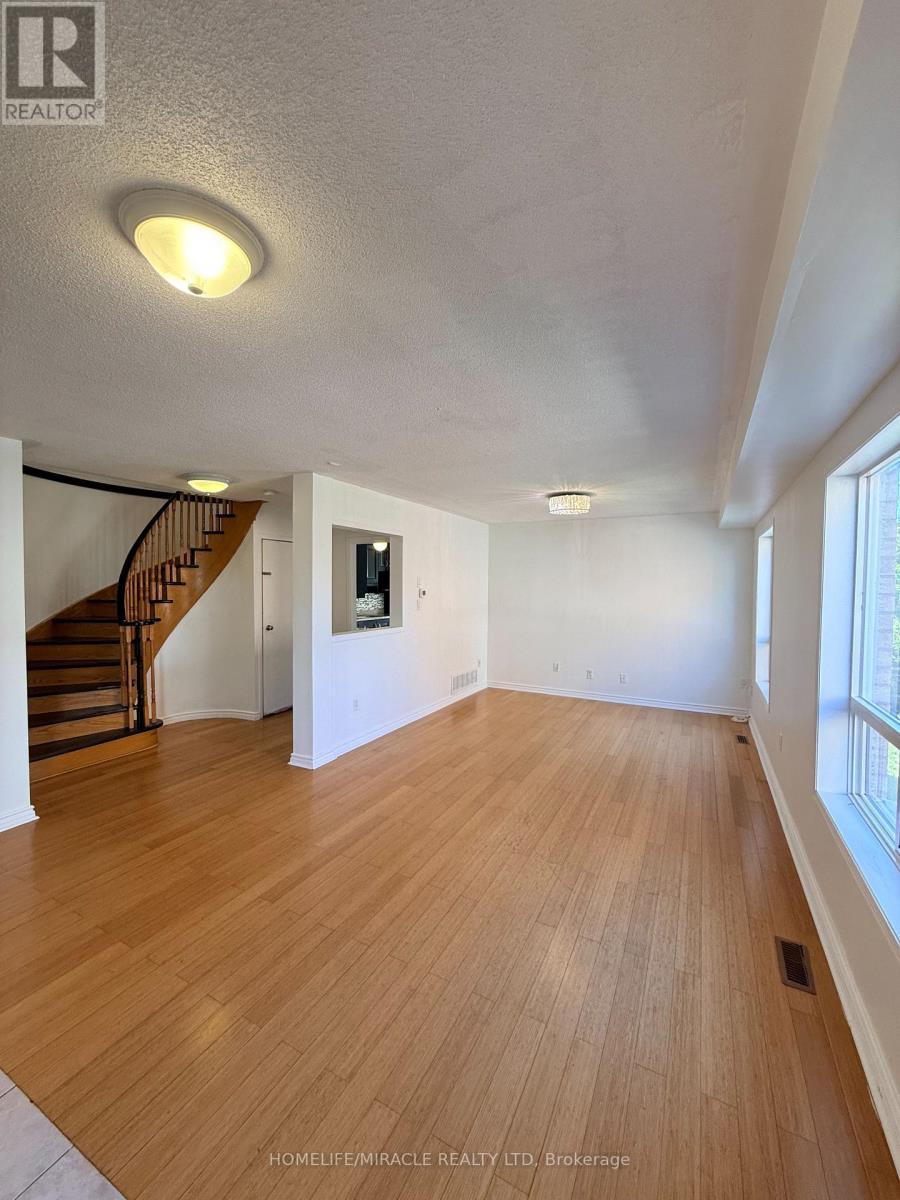 102 Misty Hills Trail, Toronto, ON - Indoor Photo Showing Other Room