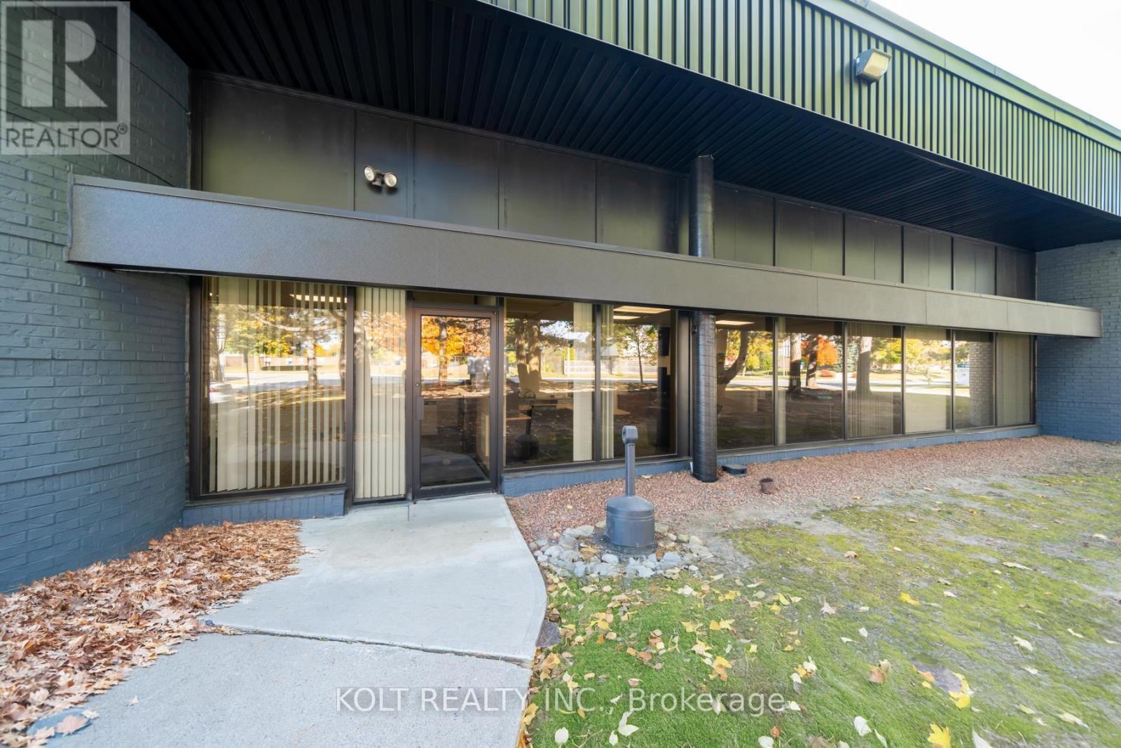 Unit 1 - 445 Milner Avenue, Toronto, ON