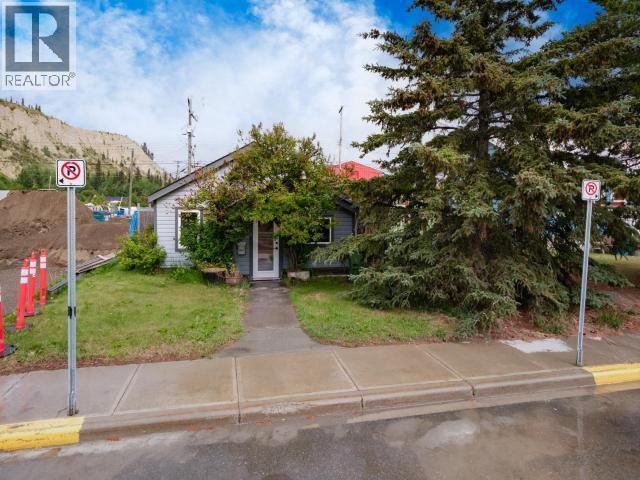 606 Ogilvie Street, Whitehorse, YT - Outdoor