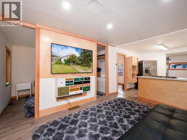 606 Ogilvie Street, Whitehorse, YT - Indoor
