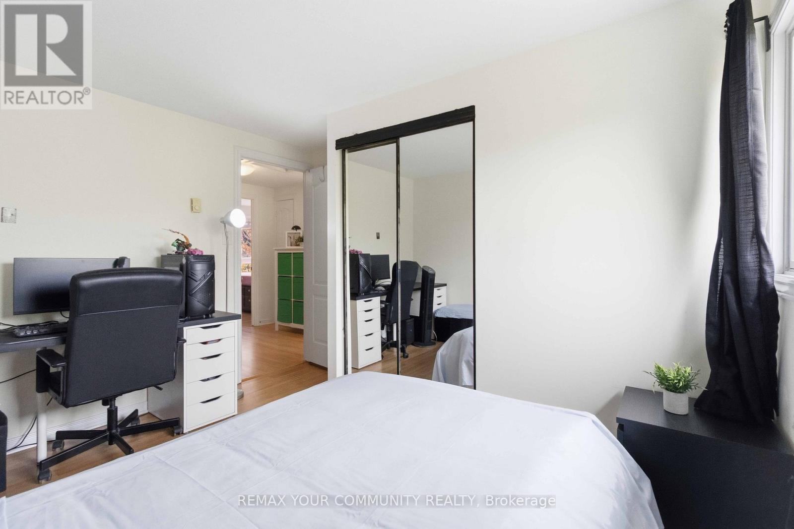 11 Grantbrook Court, Brampton, ON - Indoor Photo Showing Other Room