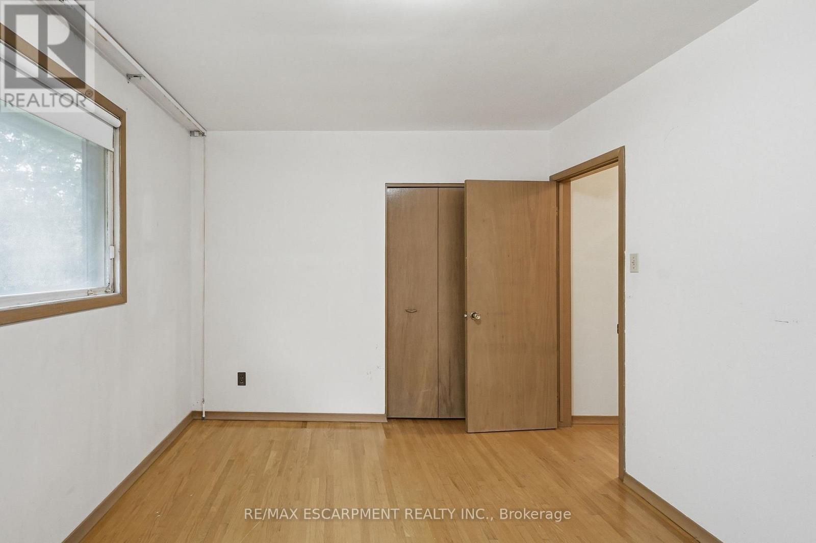 44 Mcdonald Court, Hamilton, ON - Indoor Photo Showing Other Room
