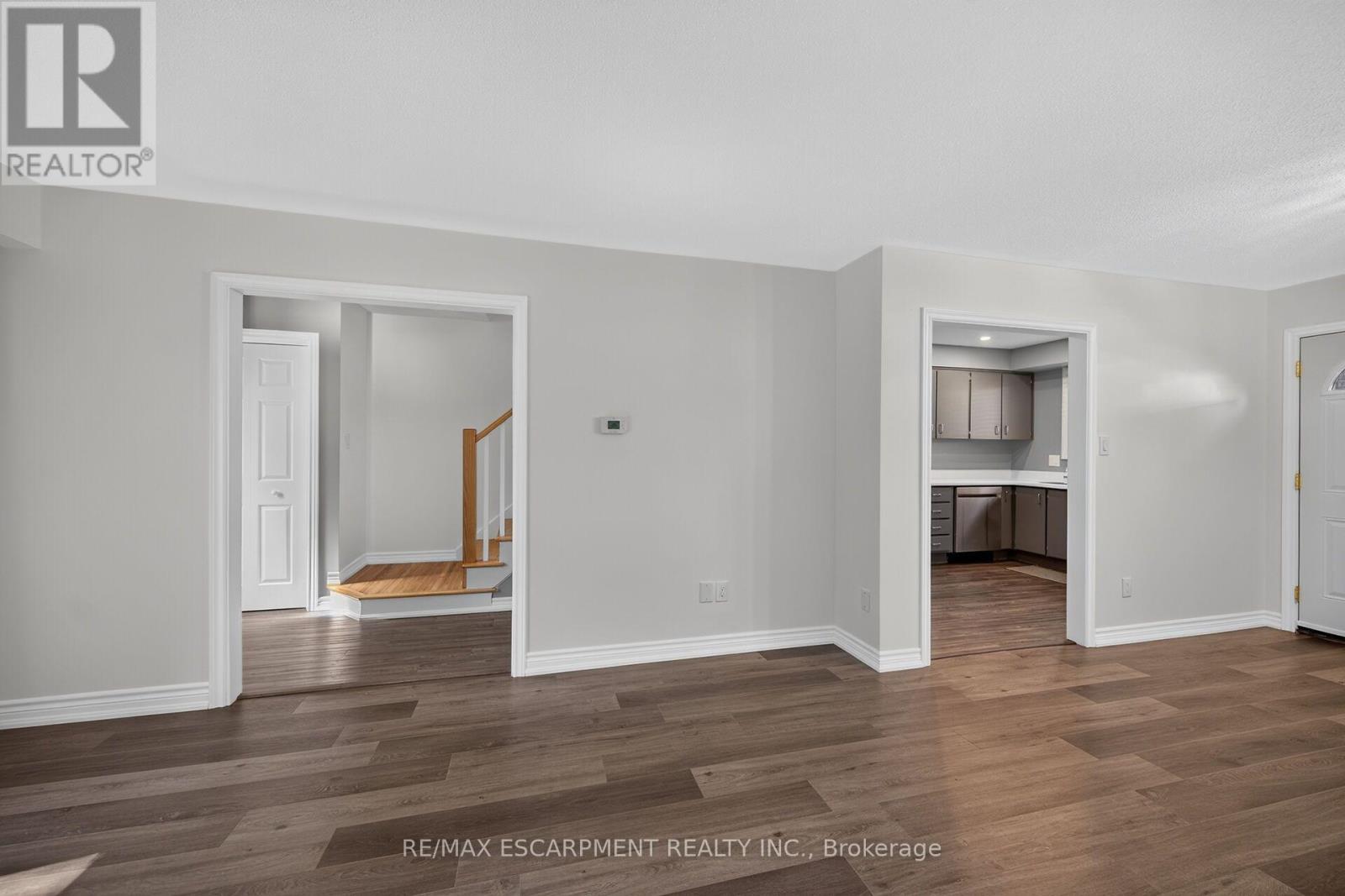 2 - 199 York Road, Hamilton, ON - Indoor Photo Showing Other Room