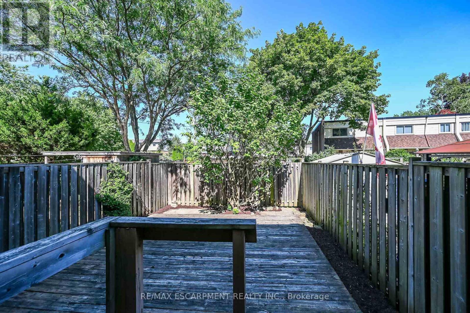 2 - 199 York Road, Hamilton, ON - Outdoor