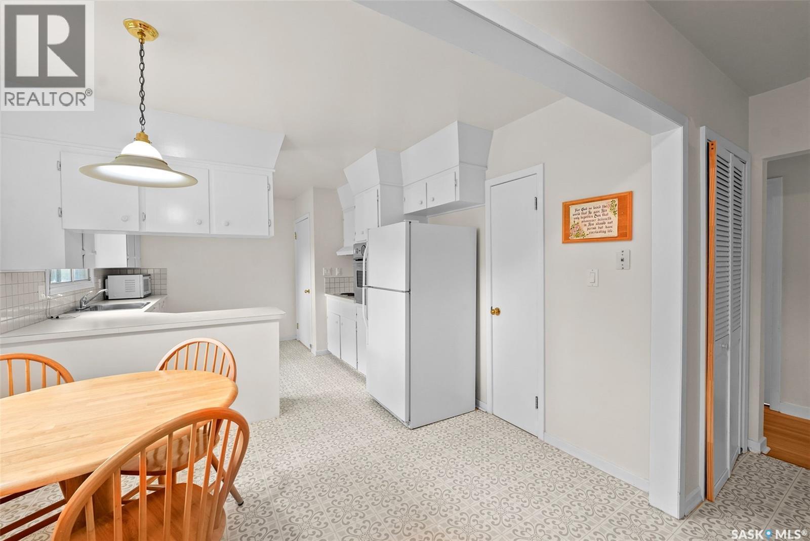 96 Marsh Crescent, Regina, SK - Indoor