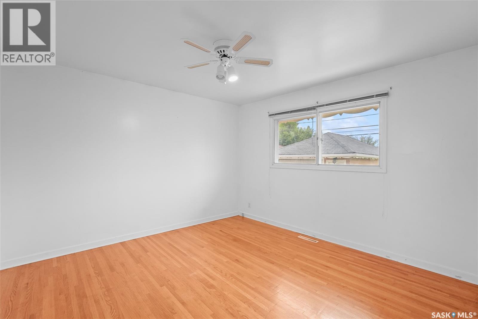 96 Marsh Crescent, Regina, SK - Indoor Photo Showing Other Room