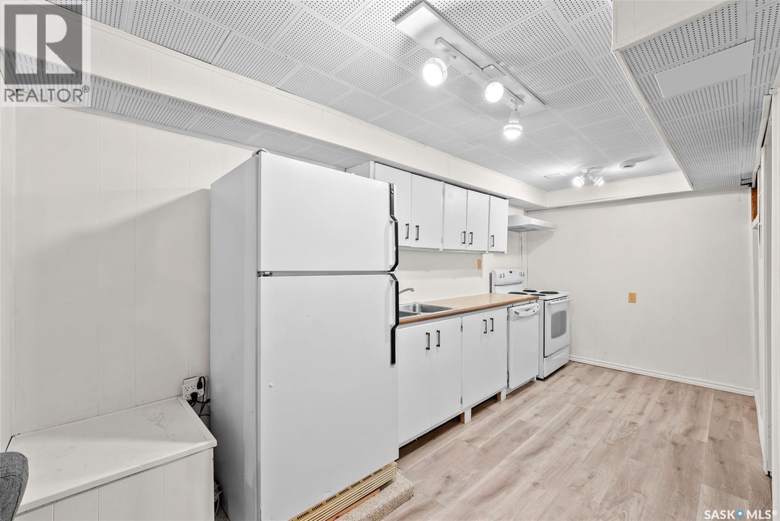 96 Marsh Crescent, Regina, SK - Indoor