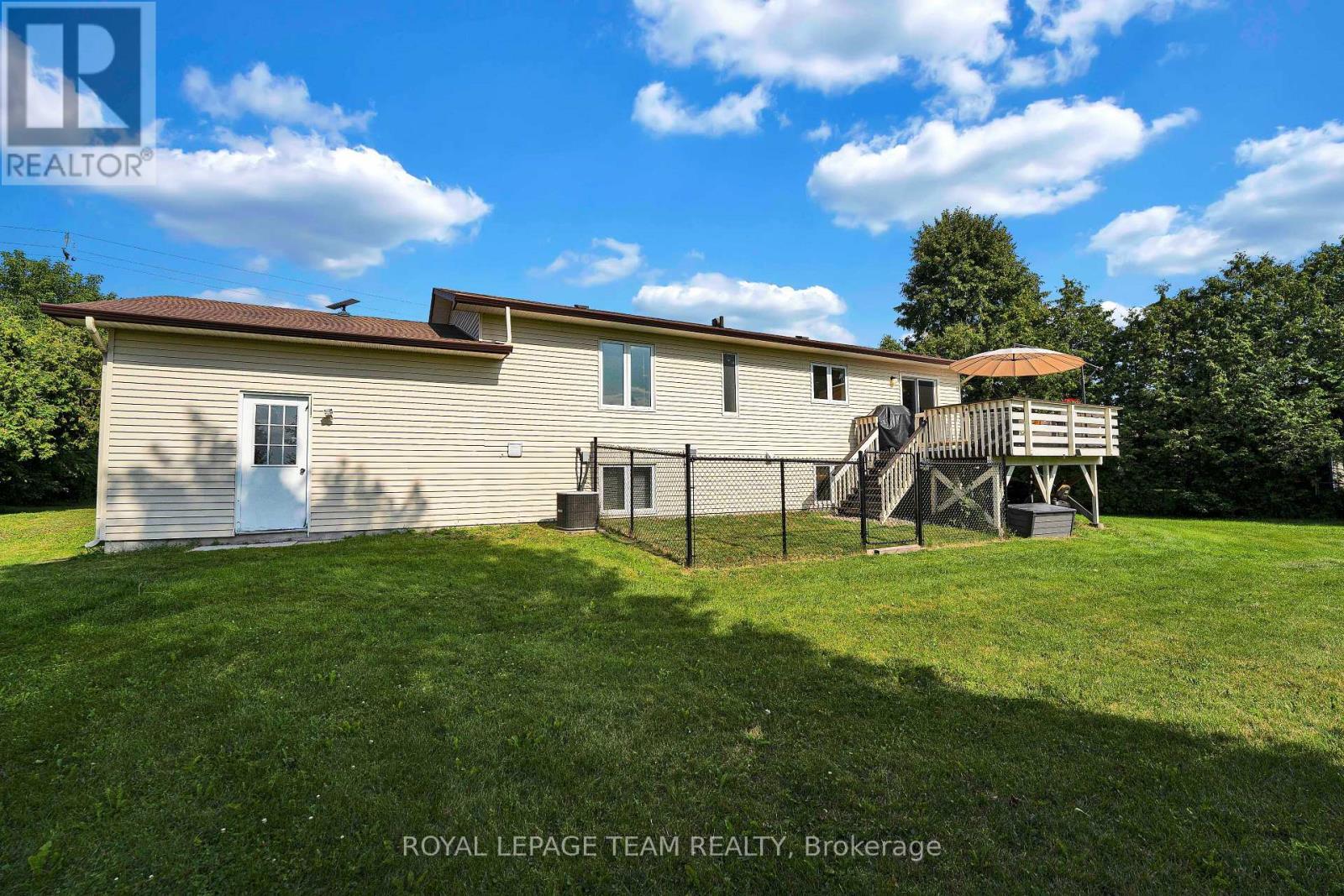 2584 Stagecoach Road, Ottawa, ON - Outdoor