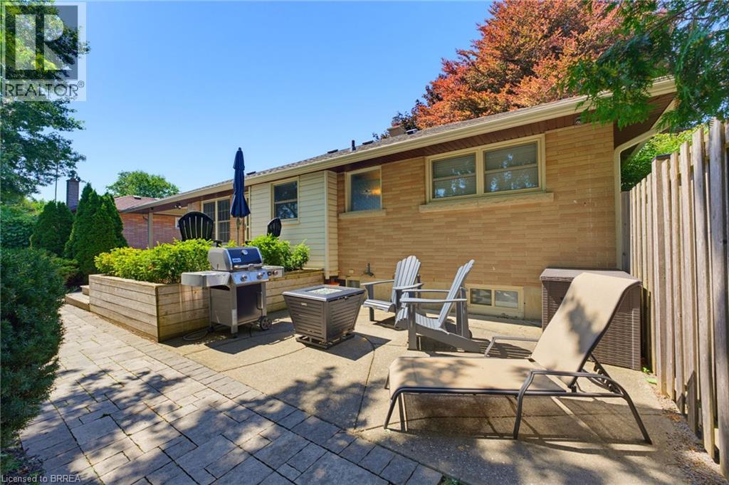 35 Varadi Avenue, Brantford, ON - Outdoor With Deck Patio Veranda With Exterior