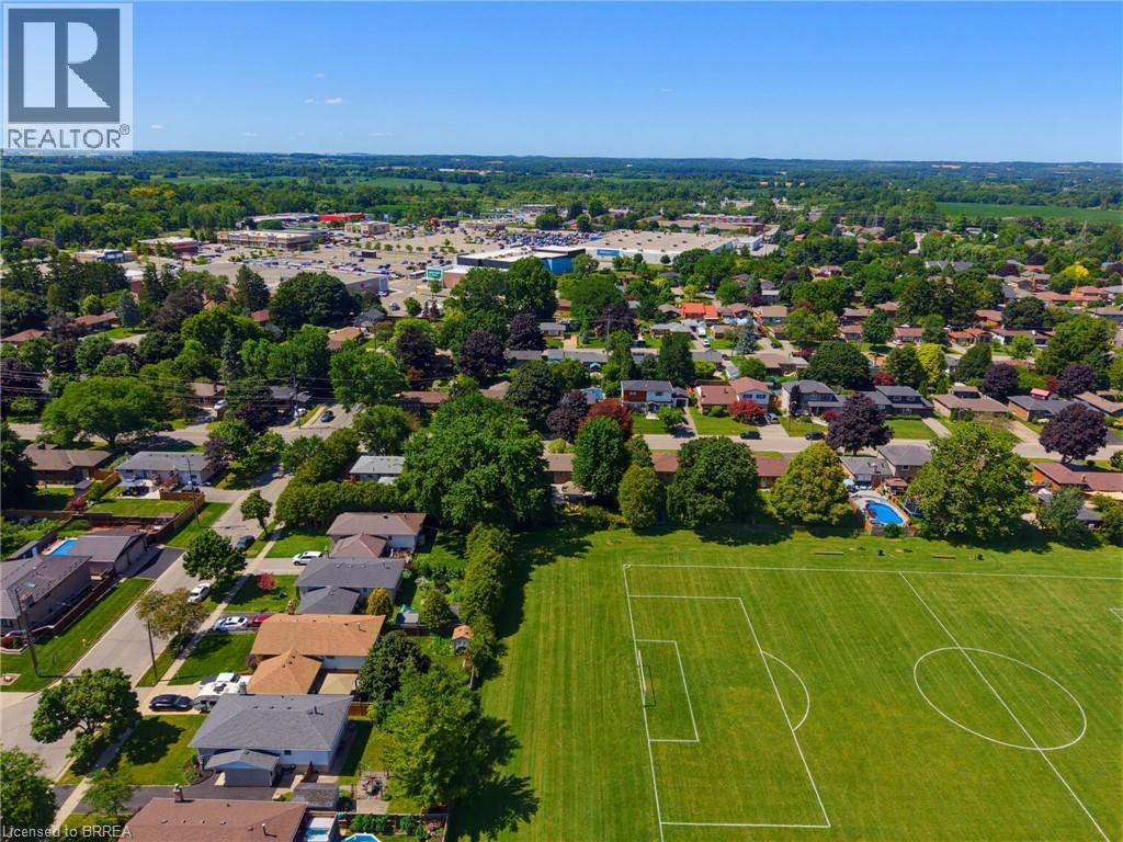 35 Varadi Avenue, Brantford, ON - Outdoor With View