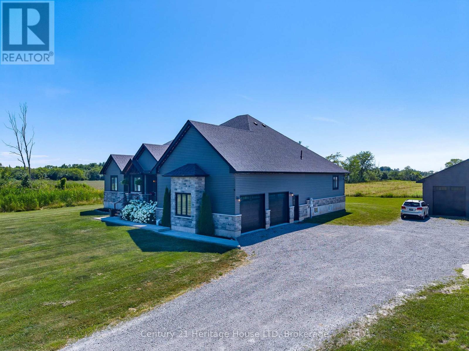 856 Lorraine Road, Port Colborne (Sherkston), ON - Outdoor