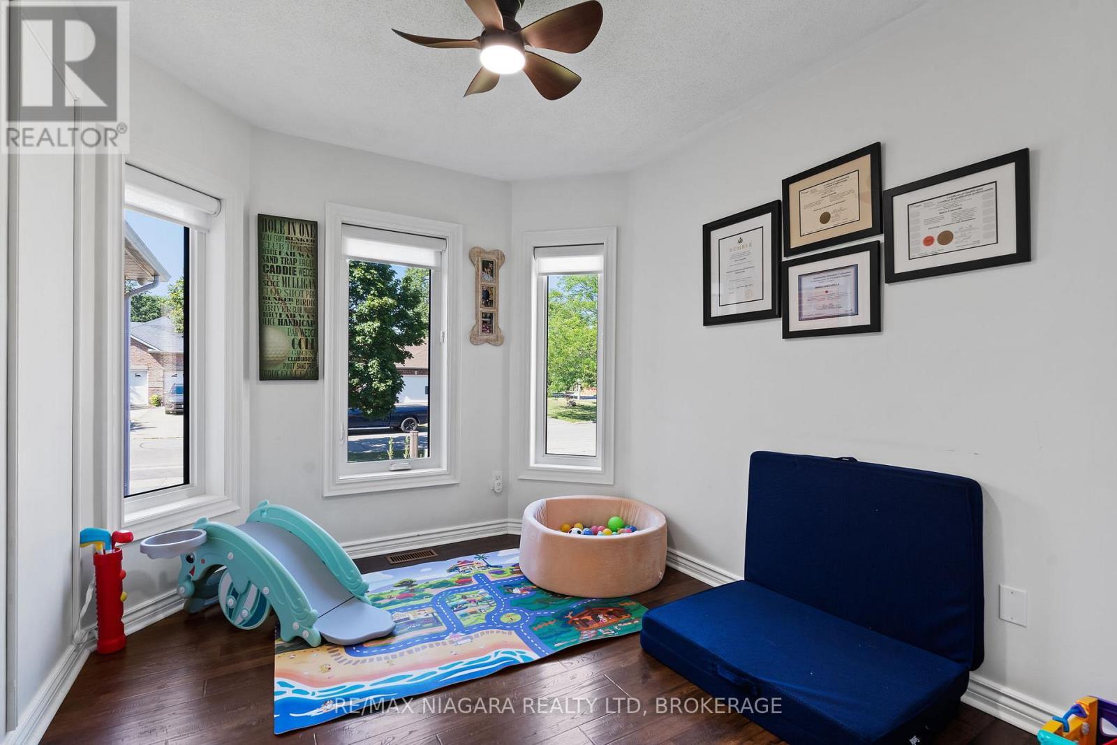 17 Jackson Court W, Welland (N. Welland), ON - Indoor