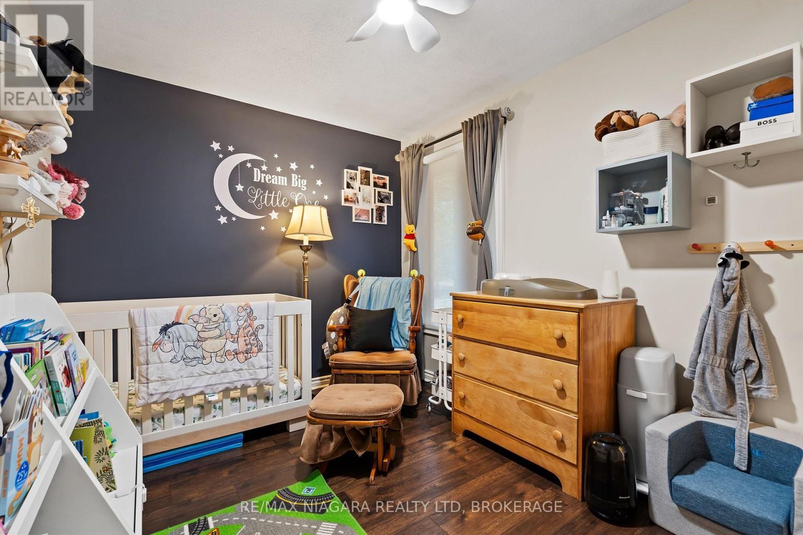 17 Jackson Court W, Welland (N. Welland), ON - Indoor