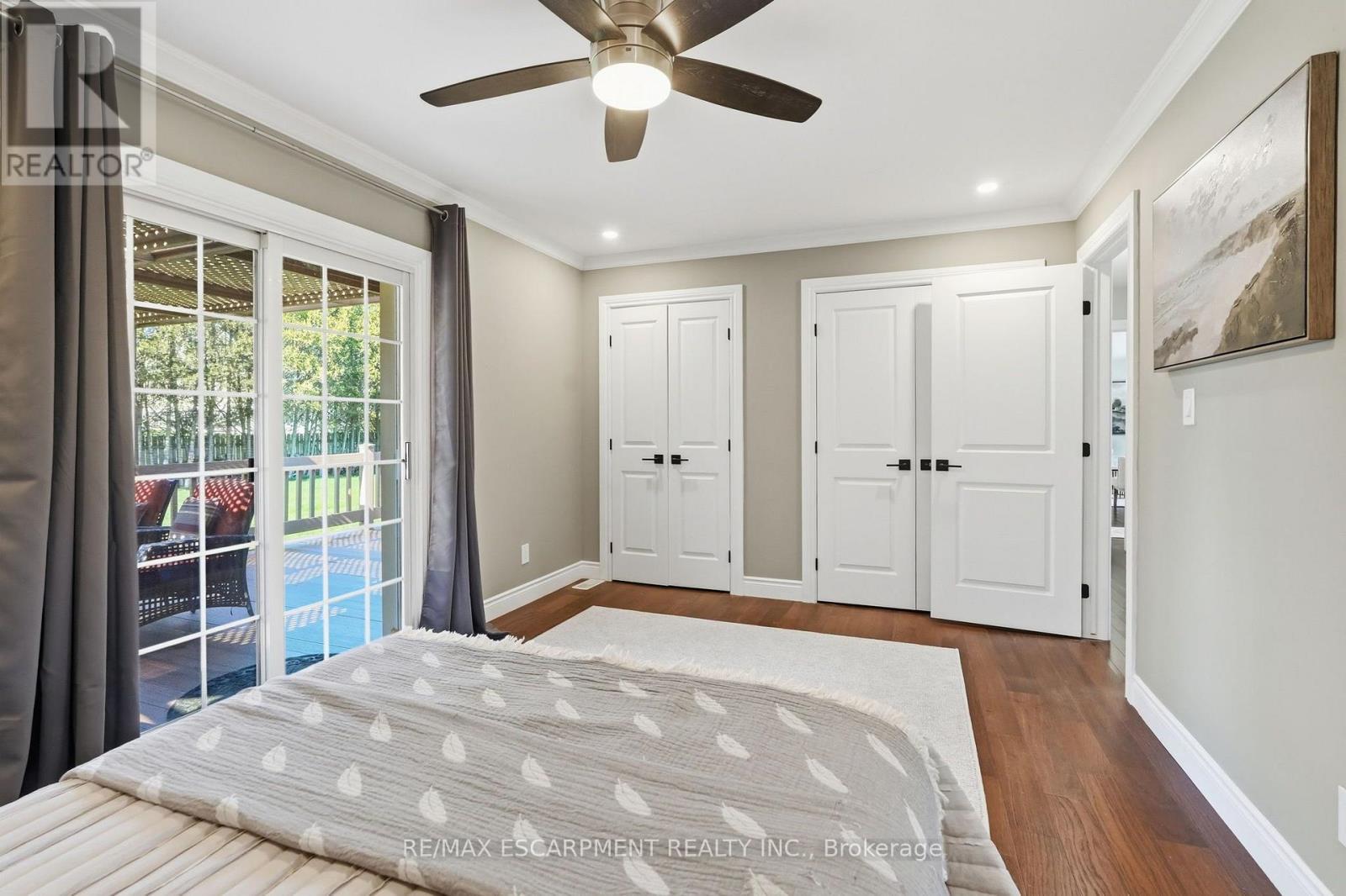 133 New Lakeshore Road, Norfolk, ON - Indoor Photo Showing Bedroom