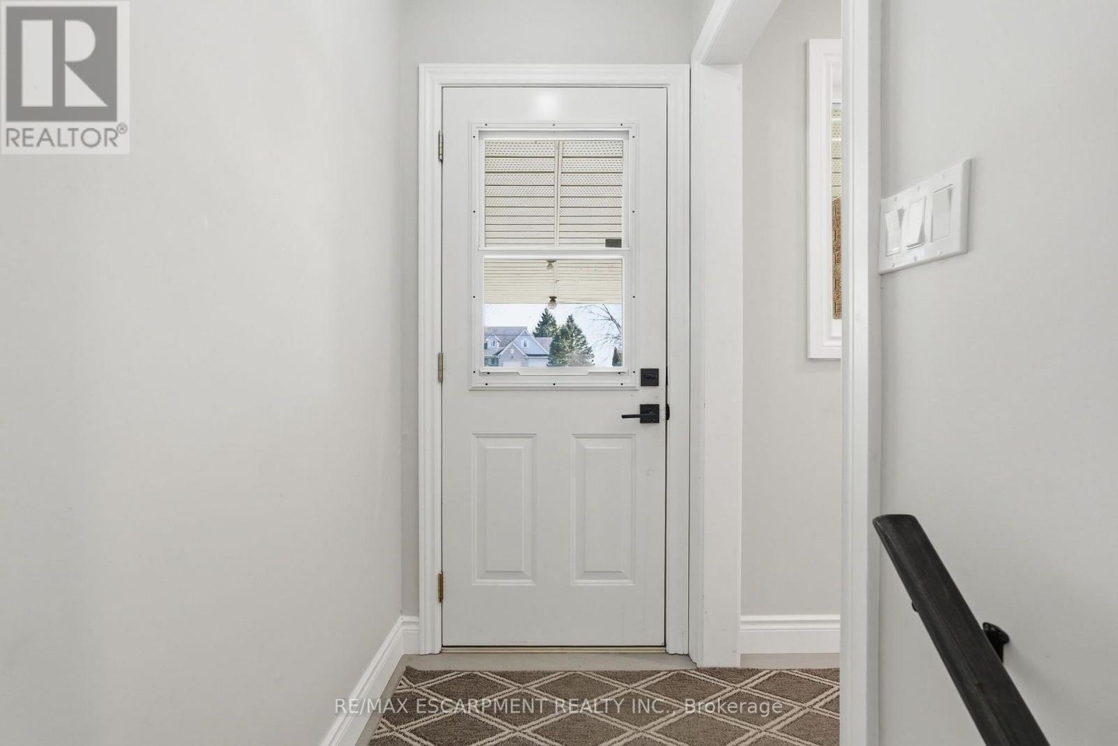 133 New Lakeshore Road, Norfolk, ON - Indoor Photo Showing Other Room