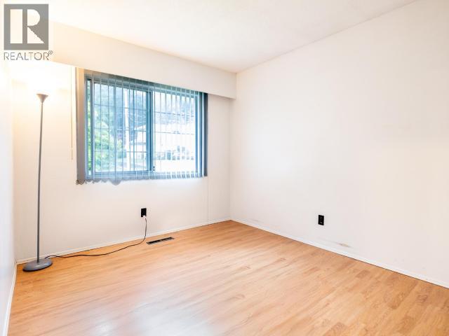 3571 Mackenzie Ave, Powell River, BC - Indoor Photo Showing Other Room