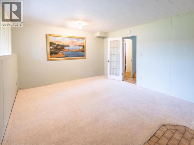 3571 Mackenzie Ave, Powell River, BC - Indoor Photo Showing Other Room