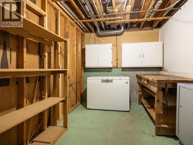 3571 Mackenzie Ave, Powell River, BC - Indoor