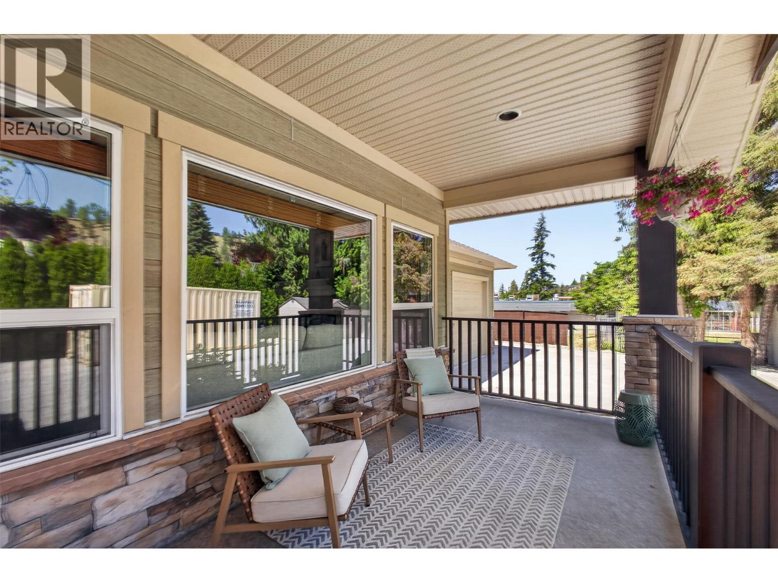 4588 Raymer Road, Kelowna, BC - Outdoor With Deck Patio Veranda With Exterior