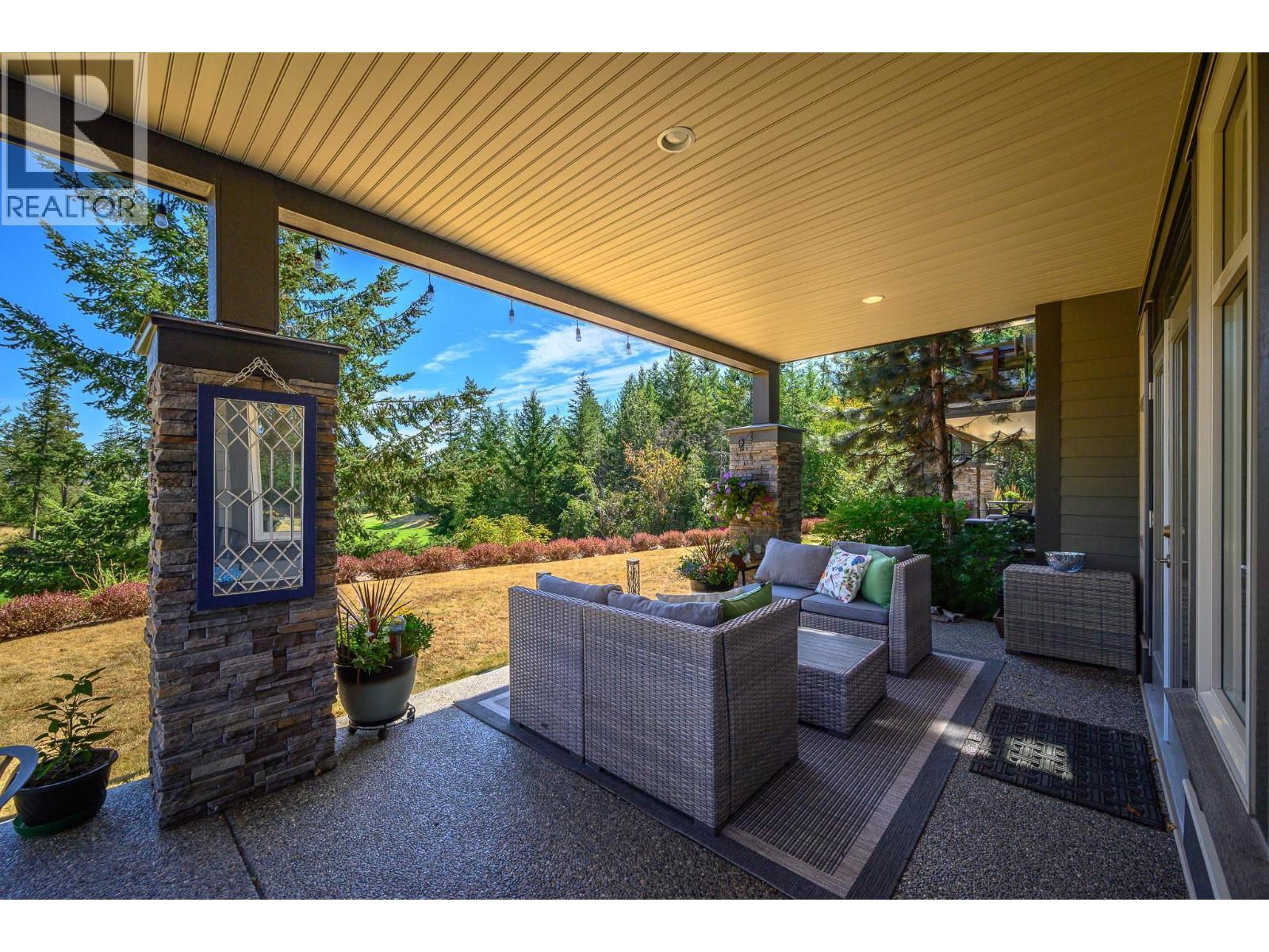 333 Longspoon Drive Unit# 19, Vernon, BC - Outdoor With Deck Patio Veranda With Exterior