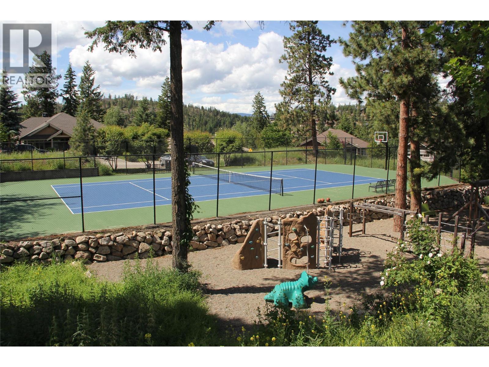 333 Longspoon Drive Unit# 19, Vernon, BC - Outdoor With Backyard