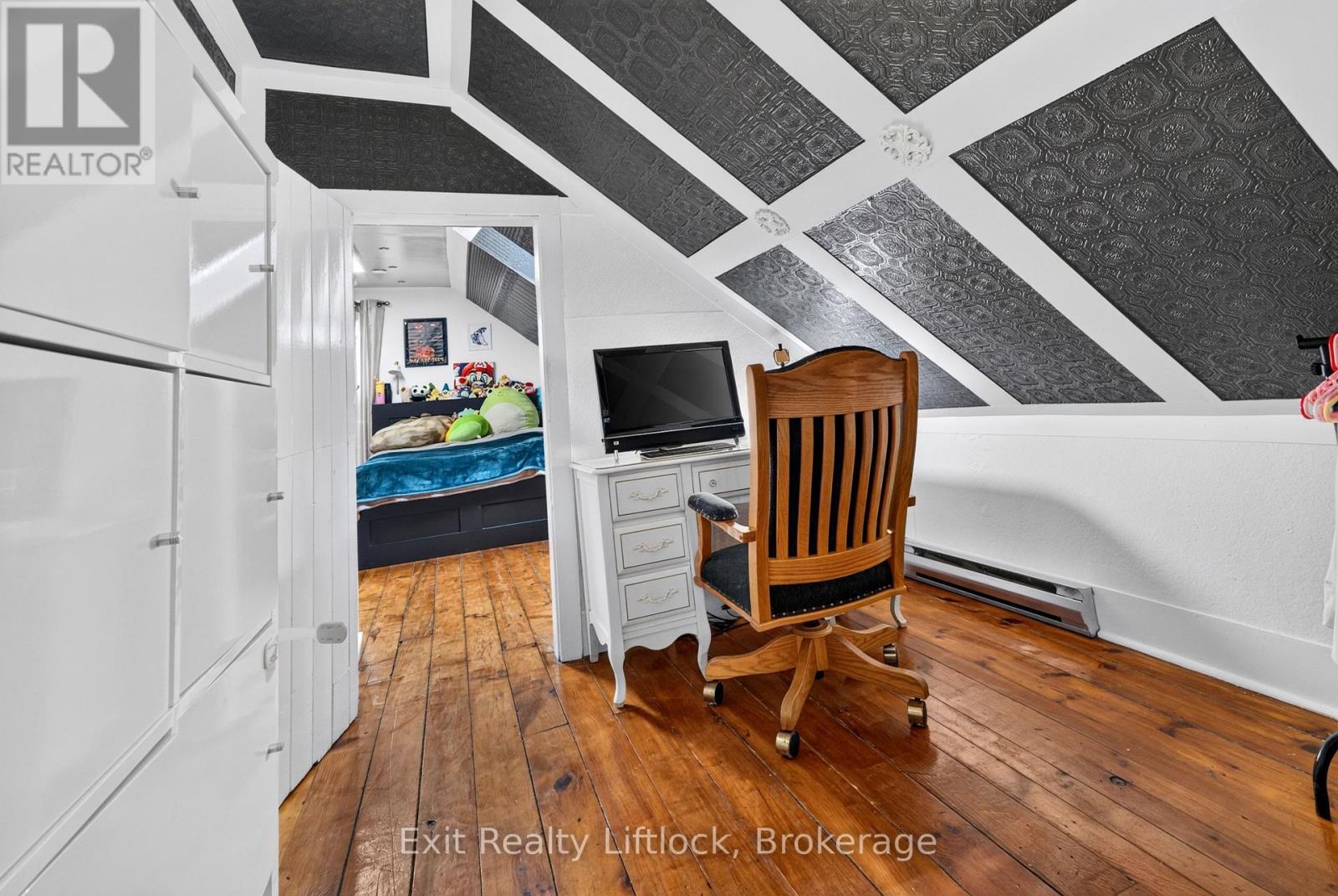 133 Farmers Road, Kawartha Lakes (Manvers), ON - Indoor Photo Showing Other Room