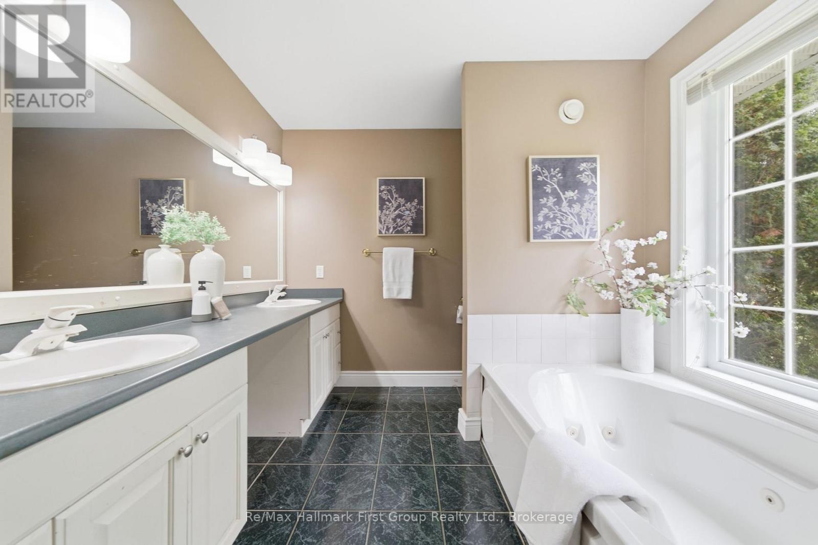 155 Whitehead Street, Alderville First Nation, ON - Indoor Photo Showing Bathroom