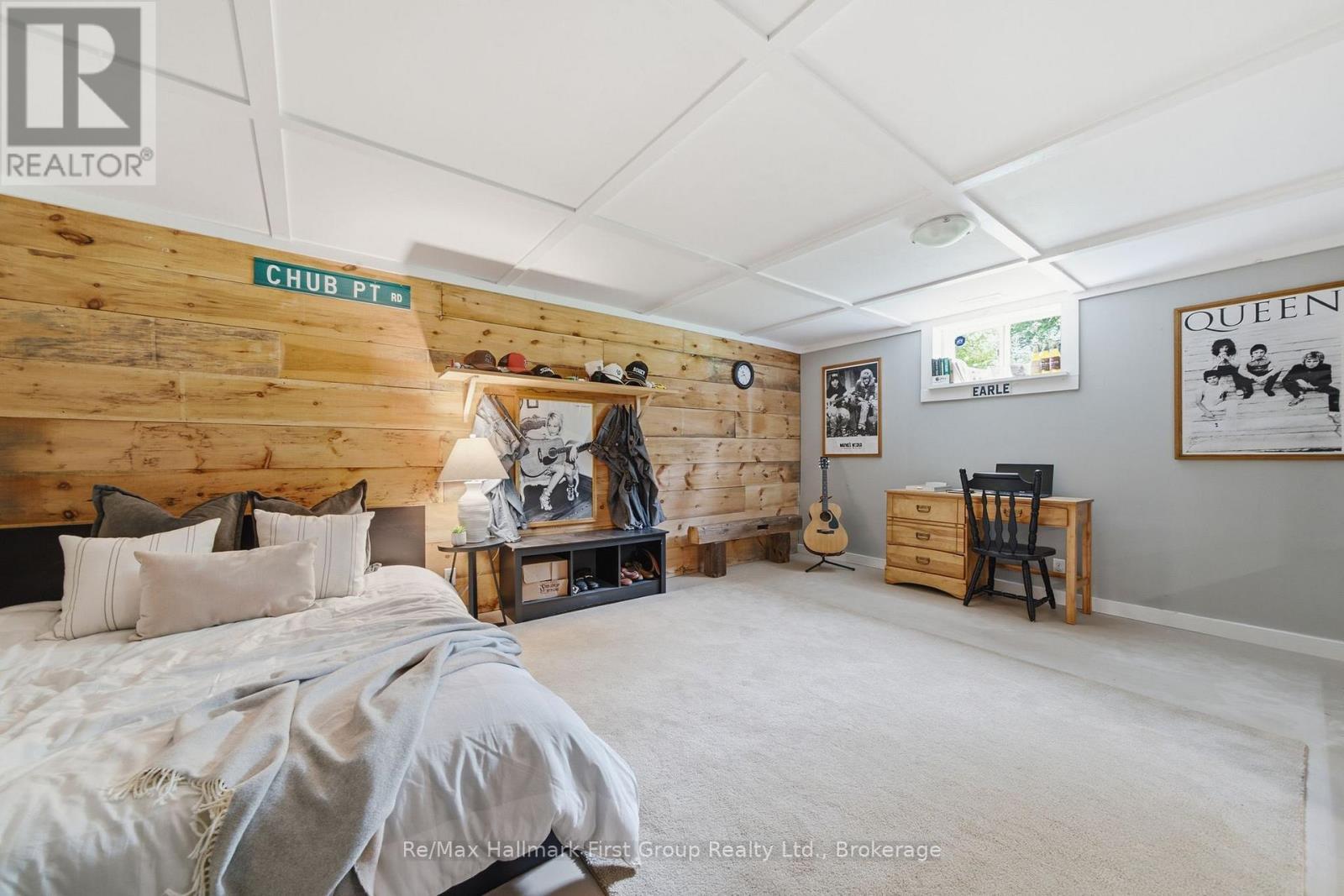 155 Whitehead Street, Alderville First Nation, ON - Indoor Photo Showing Bedroom