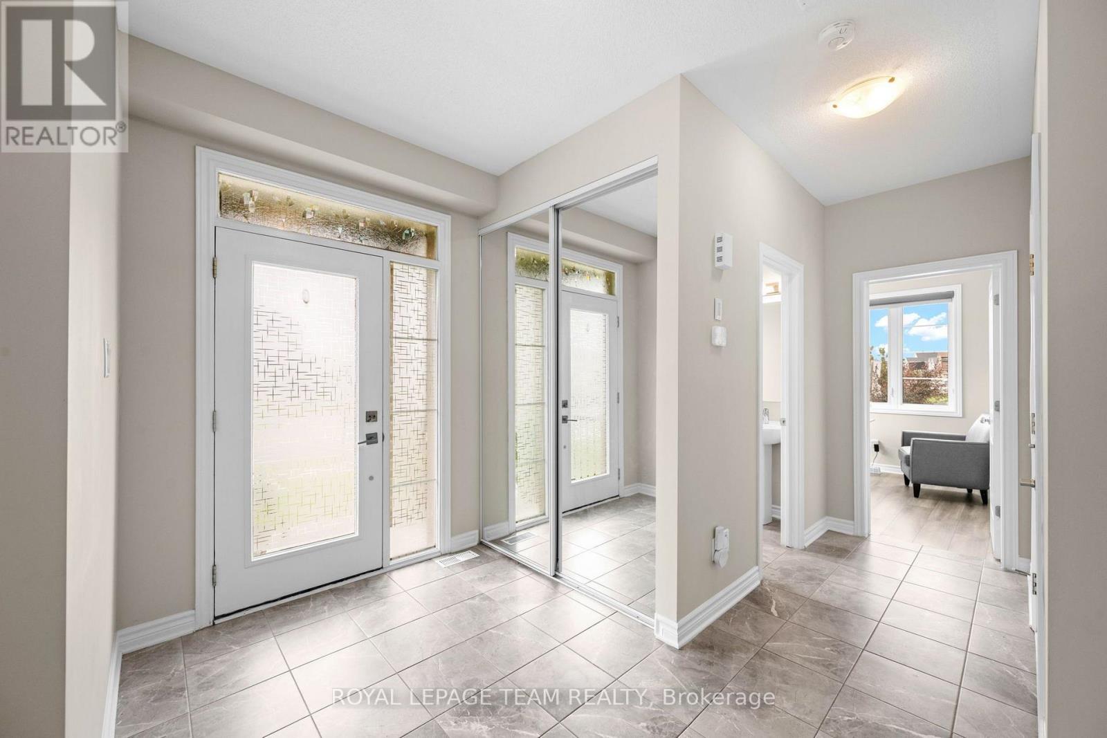 661 Jerome Jodoin Drive, Ottawa, ON - Indoor Photo Showing Other Room
