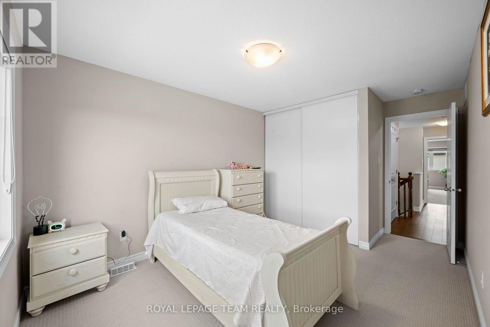 661 Jerome Jodoin Drive, Ottawa, ON - Indoor Photo Showing Bedroom