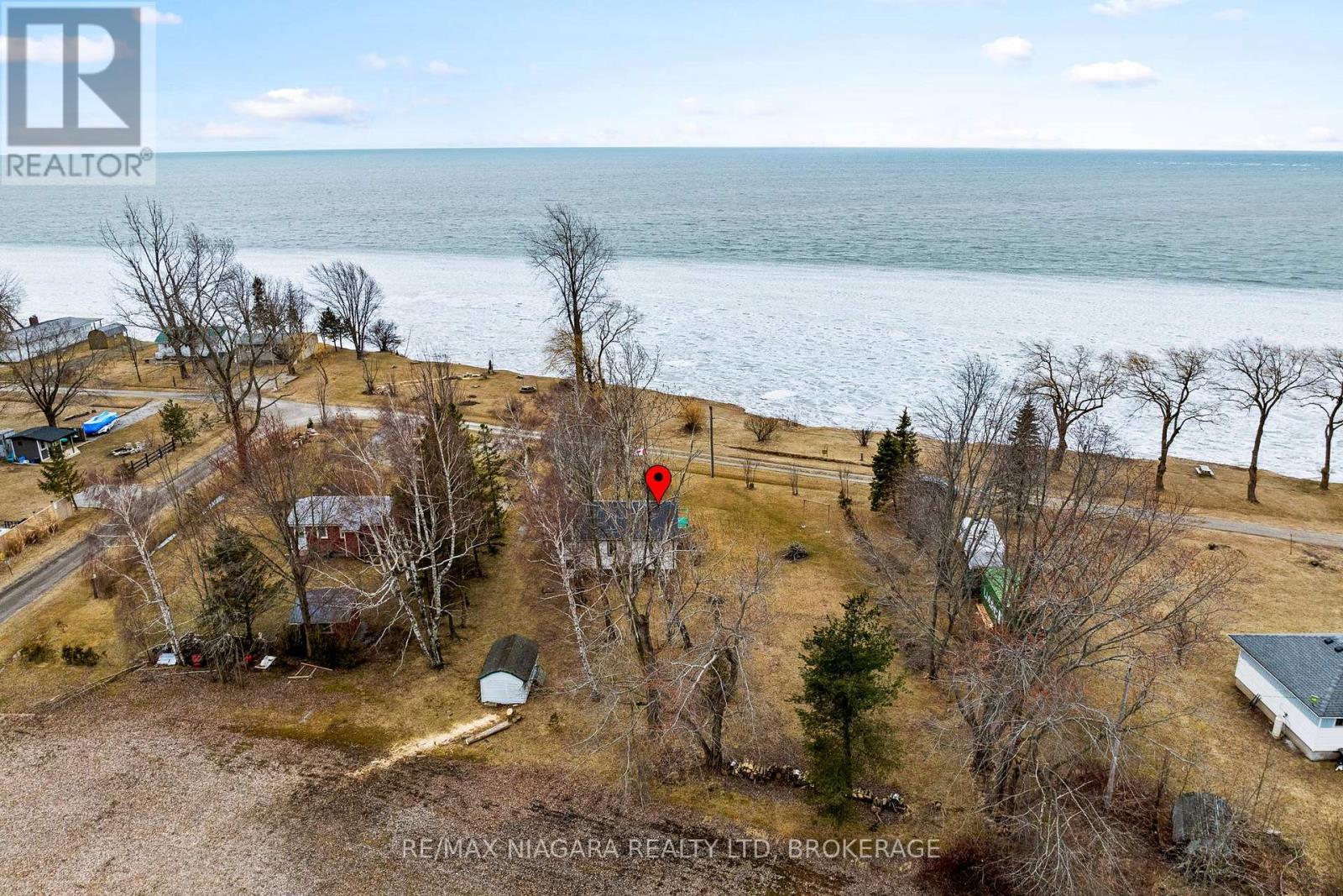 32 Erie Heights Line, Haldimand (Dunnville), ON - Outdoor With Body Of Water With View