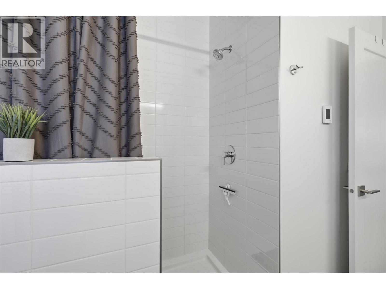 2683 Ord Road Unit# 163, Kamloops, BC - Indoor Photo Showing Bathroom