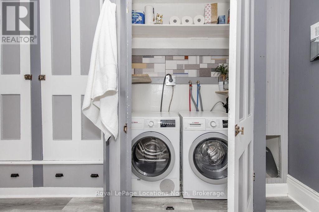 29 Tecumseth Street, Orillia, ON - Indoor Photo Showing Laundry Room