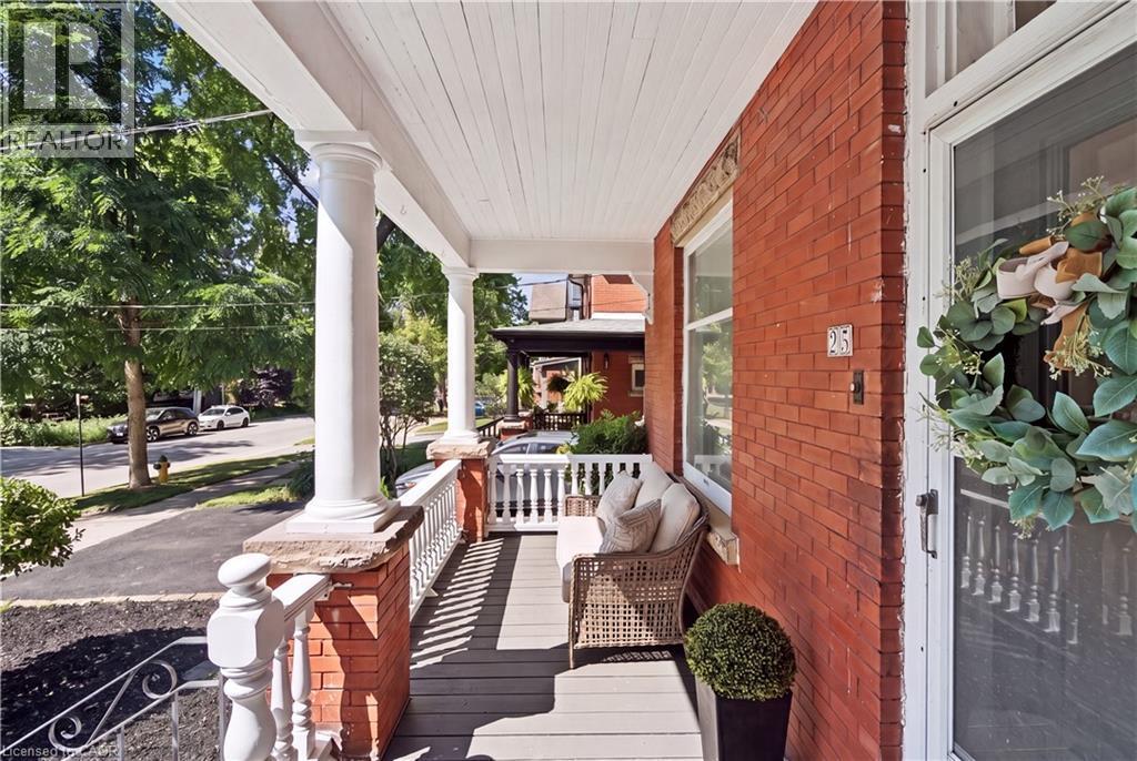25 W Suffolk Street W, Guelph, ON - Outdoor With Balcony