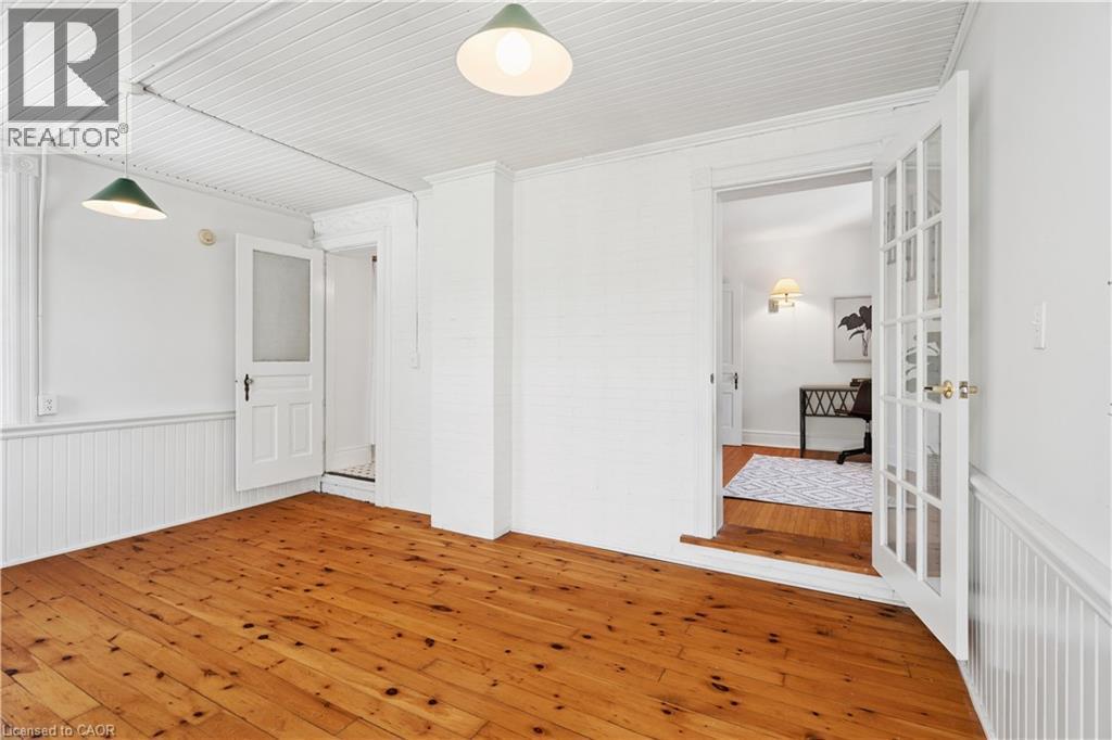 25 W Suffolk Street W, Guelph, ON - Indoor Photo Showing Other Room