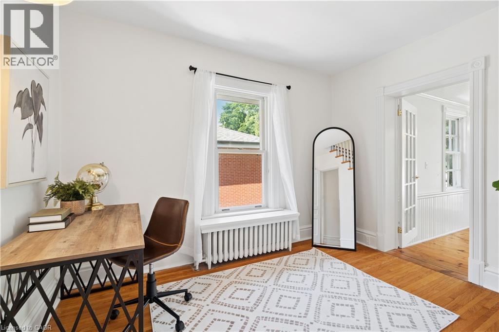 25 W Suffolk Street W, Guelph, ON - Indoor