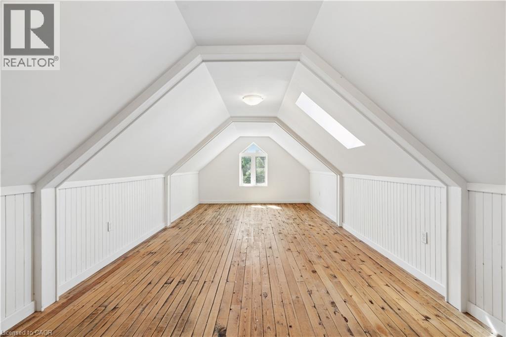 25 W Suffolk Street W, Guelph, ON - Indoor Photo Showing Other Room