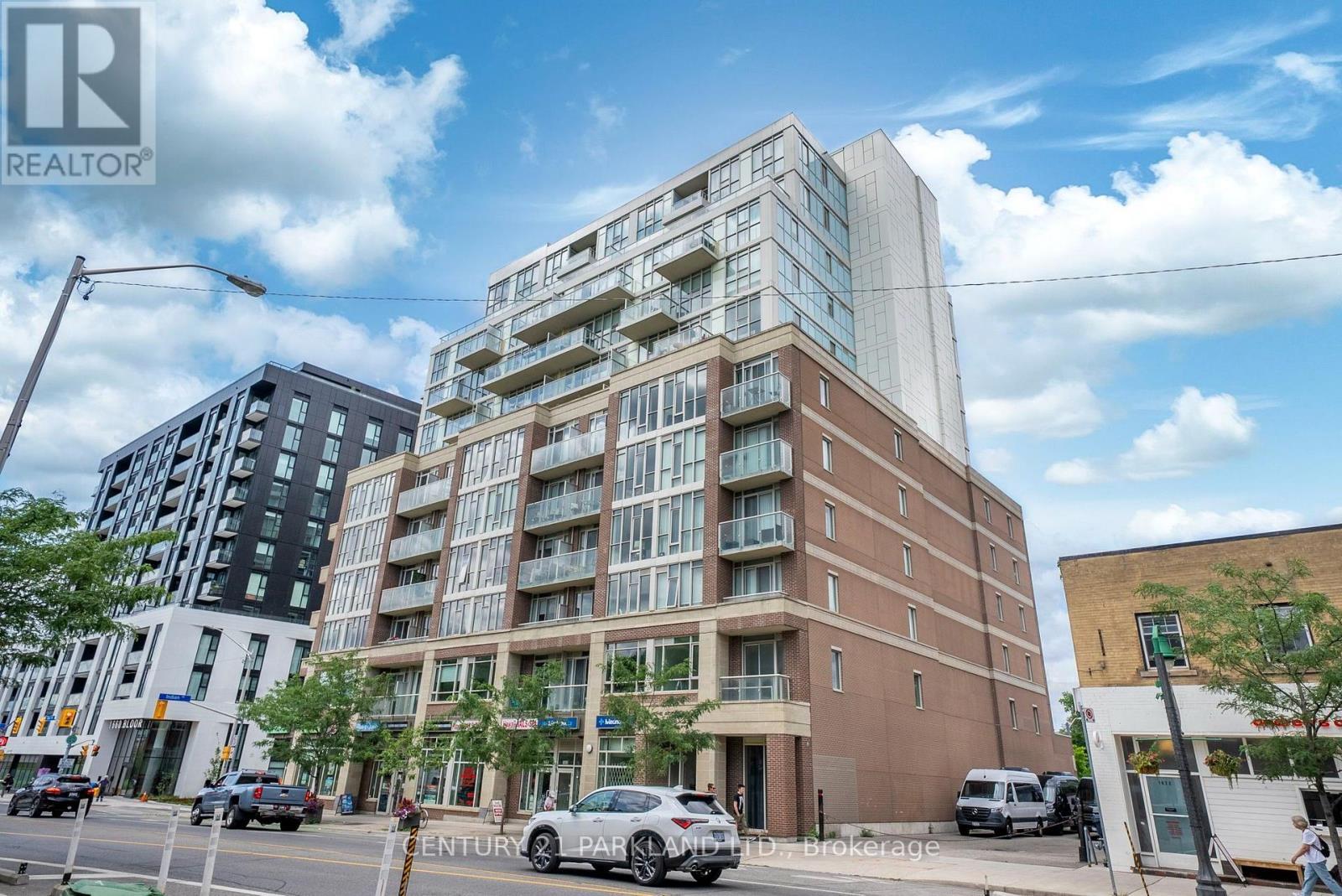 602 - 1638 Bloor Street W, Toronto, ON - Outdoor With Facade
