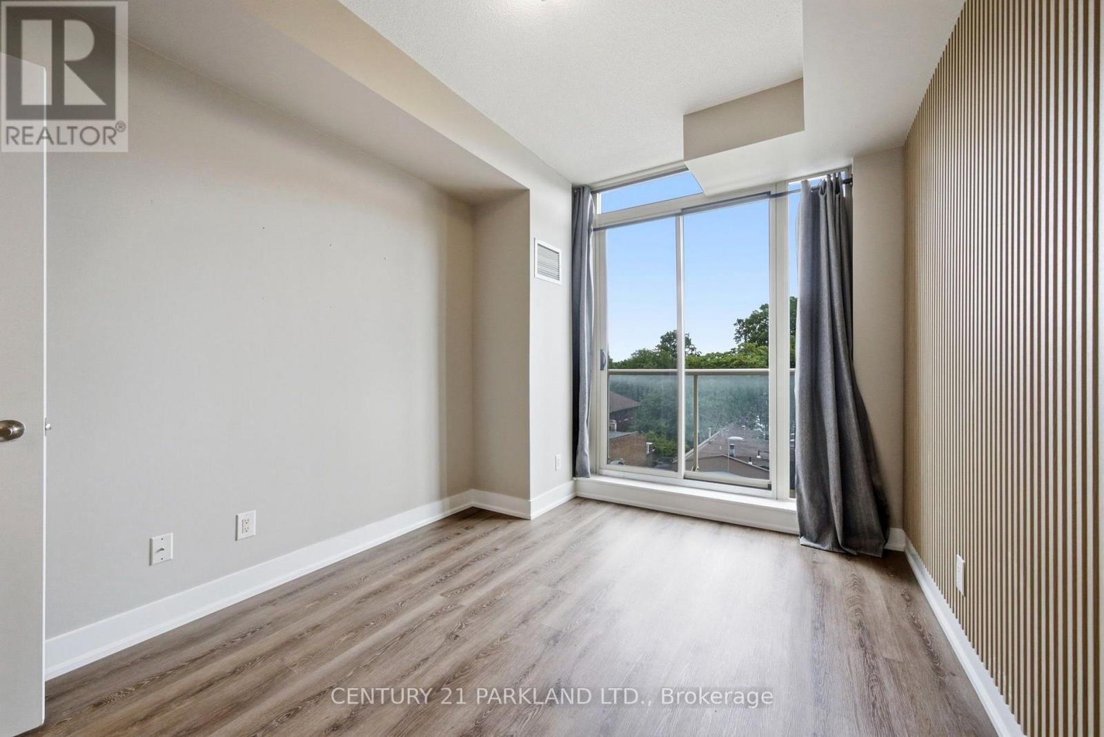 602 - 1638 Bloor Street W, Toronto, ON - Indoor Photo Showing Other Room