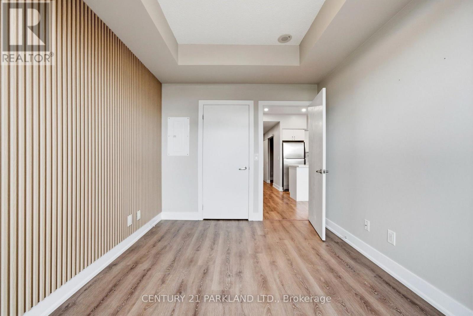 602 - 1638 Bloor Street W, Toronto, ON - Indoor Photo Showing Other Room