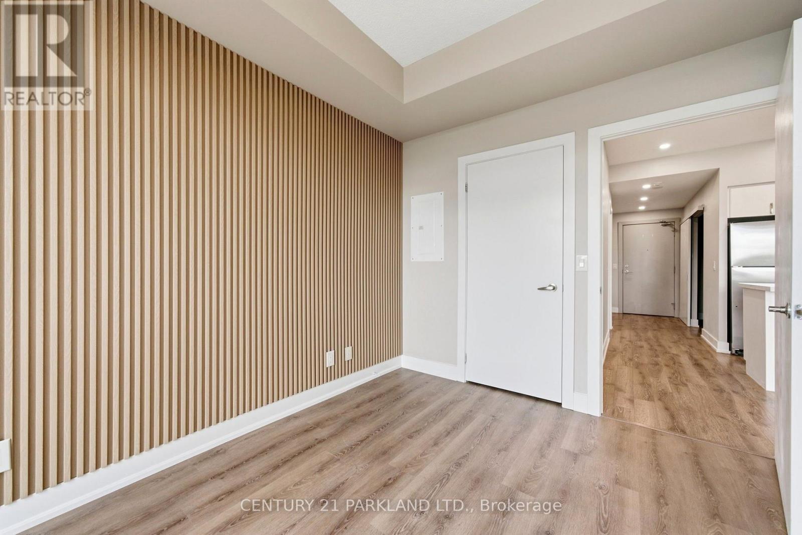 602 - 1638 Bloor Street W, Toronto, ON - Indoor Photo Showing Other Room