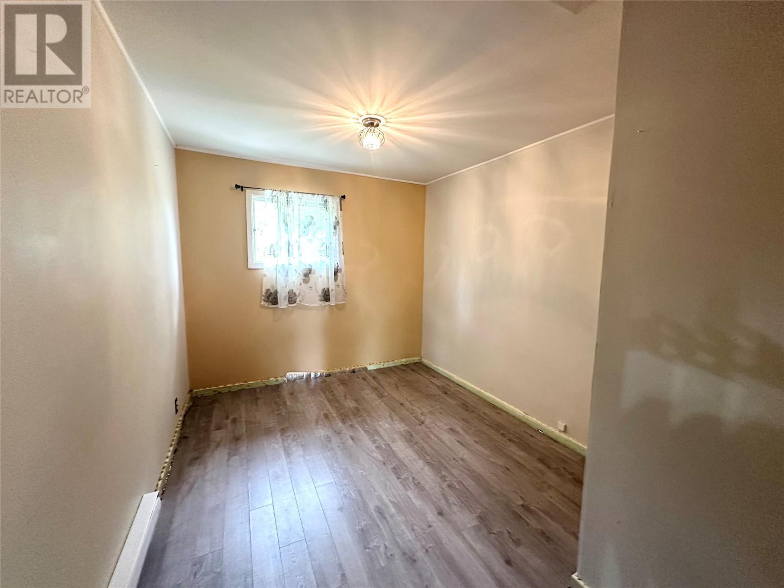15 Richards Road, Appleton, NL - Indoor Photo Showing Other Room