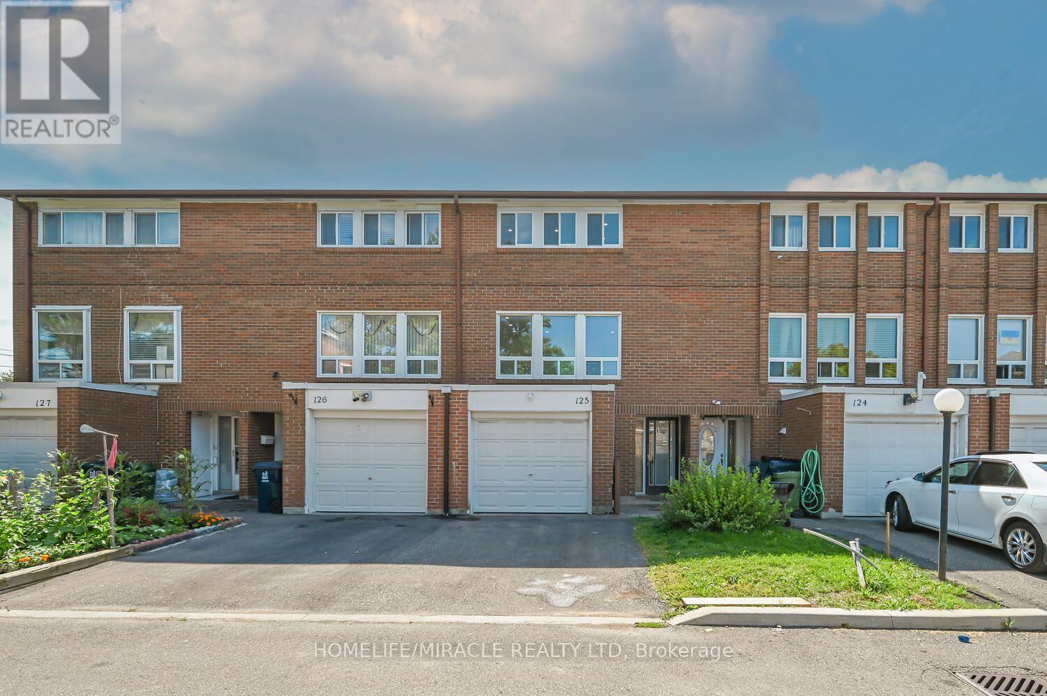 125 - 6466 Finch Avenue W, Toronto, ON - Outdoor